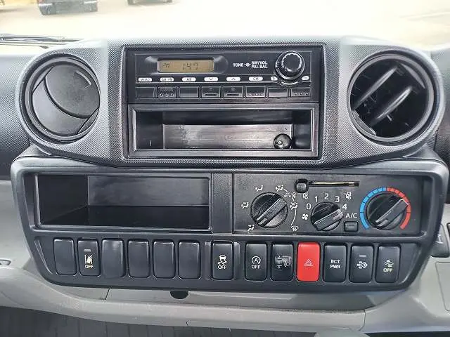 トヨタ トヨエース TKG-XZC600(2WD)の写真20