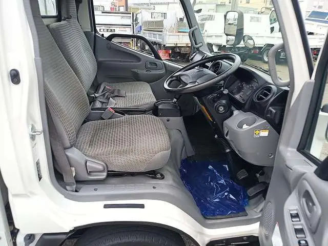 トヨタ トヨエース TKG-XZC600(2WD)の写真46