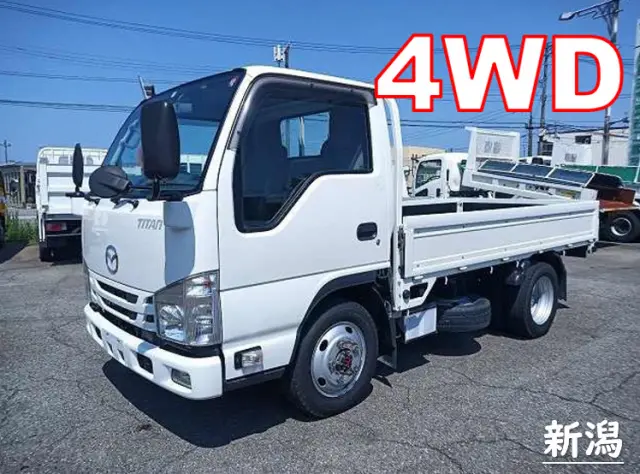 マツダ タイタン TRG-LJS85A(4WD)の写真1