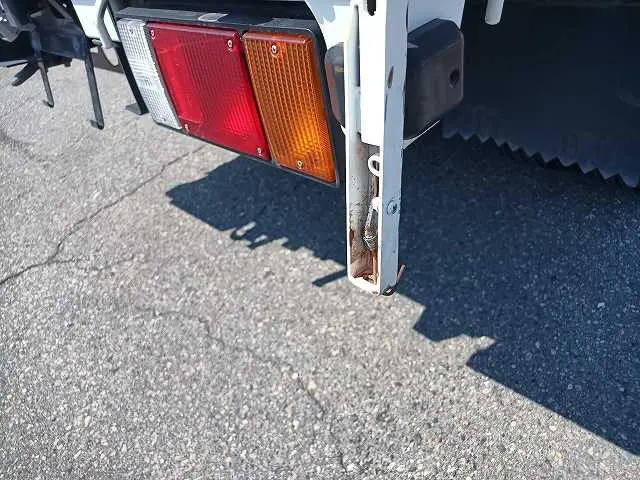 マツダ タイタン TRG-LJS85A(4WD)の写真9