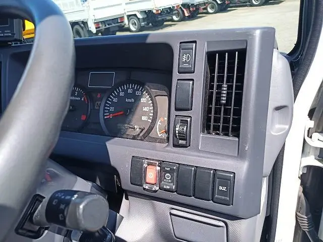 マツダ タイタン TRG-LJS85A(4WD)の写真44