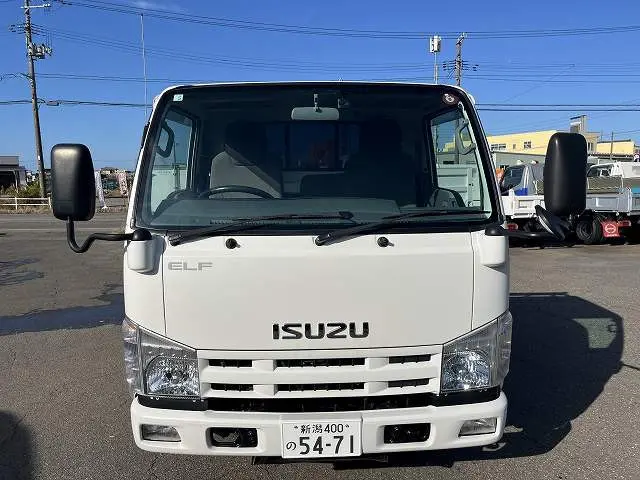 いすゞ エルフ TKG-NJS85A(4WD)の写真3