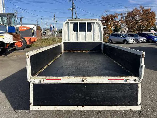 いすゞ エルフ TKG-NJS85A(4WD)の写真5