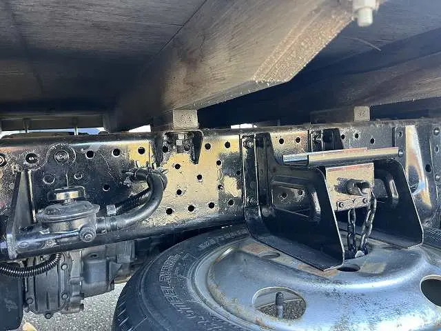 いすゞ エルフ TKG-NJS85A(4WD)の写真29