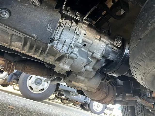 いすゞ エルフ TKG-NJS85A(4WD)の写真33