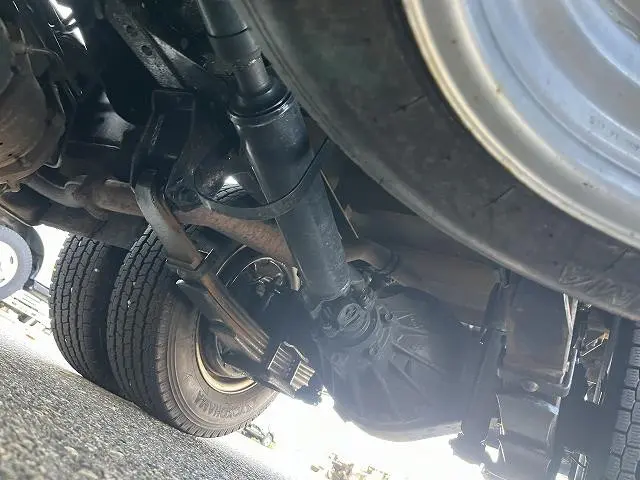 いすゞ エルフ TKG-NJS85A(4WD)の写真34