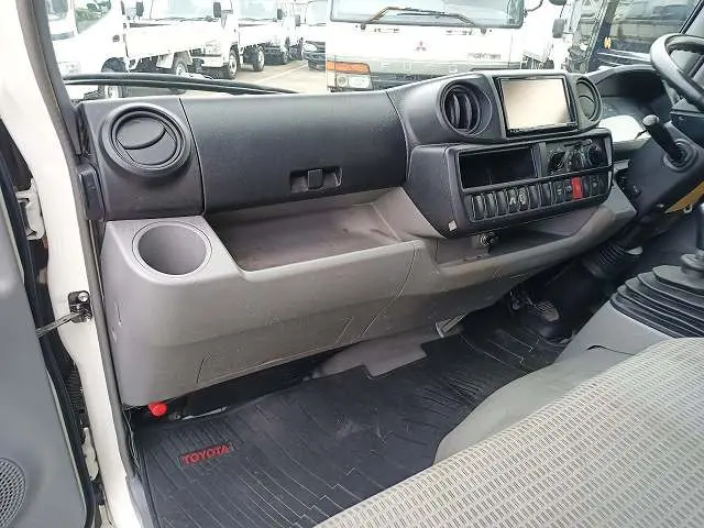 トヨタ トヨエース LDF-KDY281(4WD)の写真44