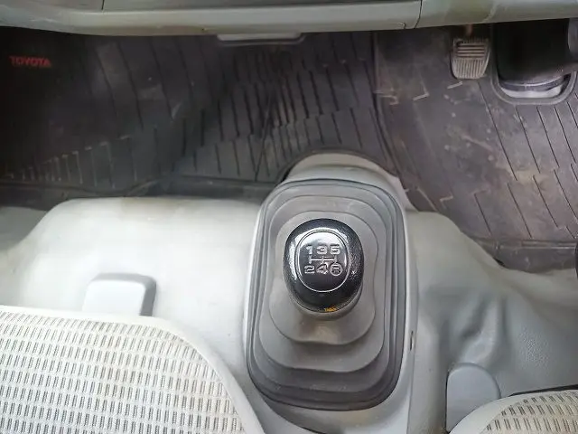 トヨタ トヨエース LDF-KDY281(4WD)の写真46