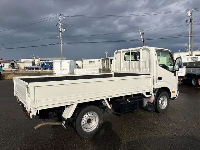 トヨタ トヨエース LDF-KDY281(4WD)の写真2