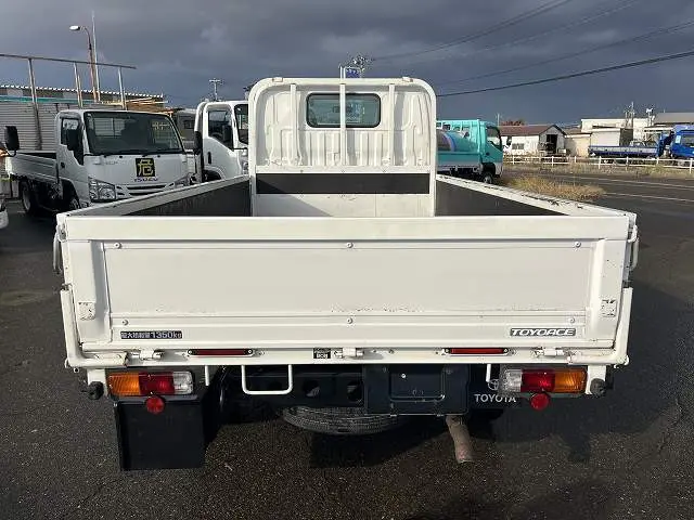 トヨタ トヨエース LDF-KDY281(4WD)の写真4