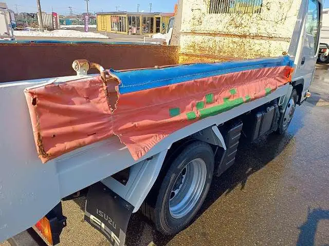 いすゞ エルフ TDG-NKS85AN(4WD)の写真5