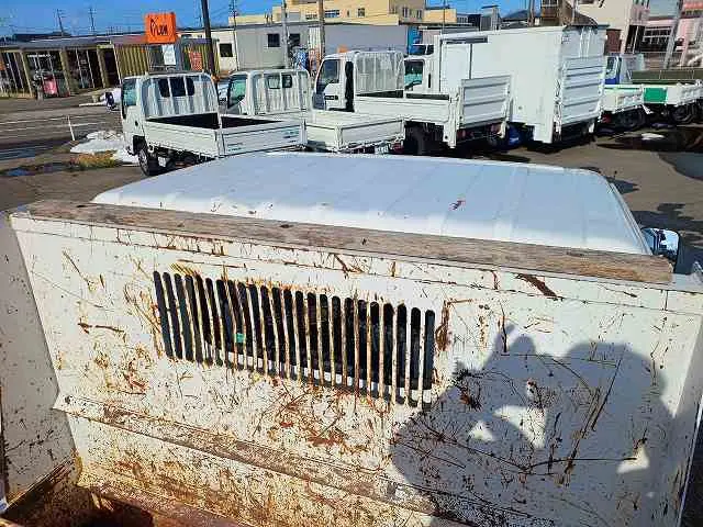 いすゞ エルフ TDG-NKS85AN(4WD)の写真12