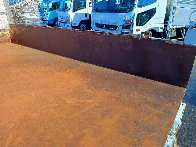 いすゞ エルフ TDG-NKS85AN(4WD)の写真14