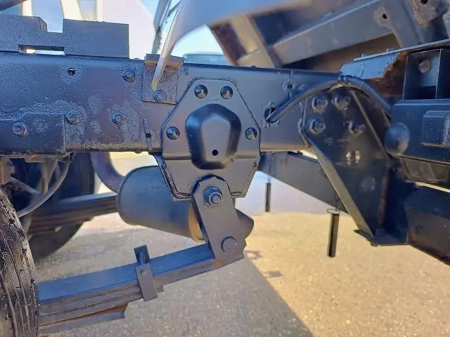 いすゞ エルフ TDG-NKS85AN(4WD)の写真26