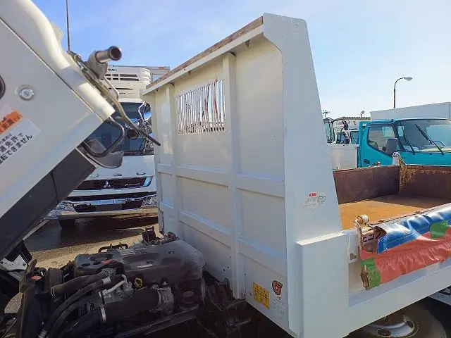 いすゞ エルフ TDG-NKS85AN(4WD)の写真40