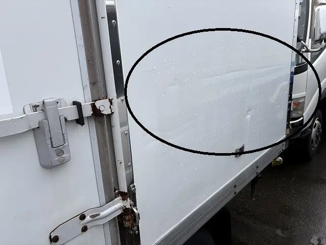 三菱 キャンター 2TG-FDA00(4WD)の写真8