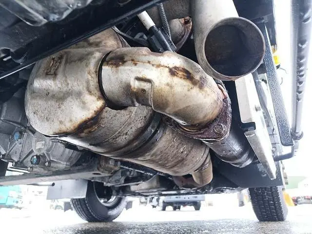 三菱 キャンター 2TG-FDA00(4WD)の写真18