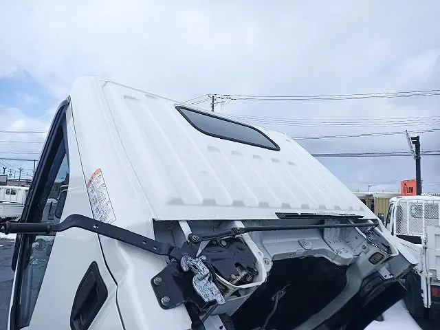 三菱 キャンター 2TG-FDA00(4WD)の写真41