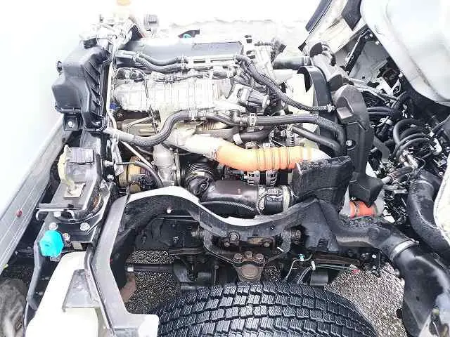 三菱 キャンター 2TG-FDA00(4WD)の写真42