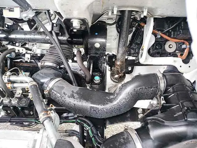 三菱 キャンター 2TG-FDA00(4WD)の写真44