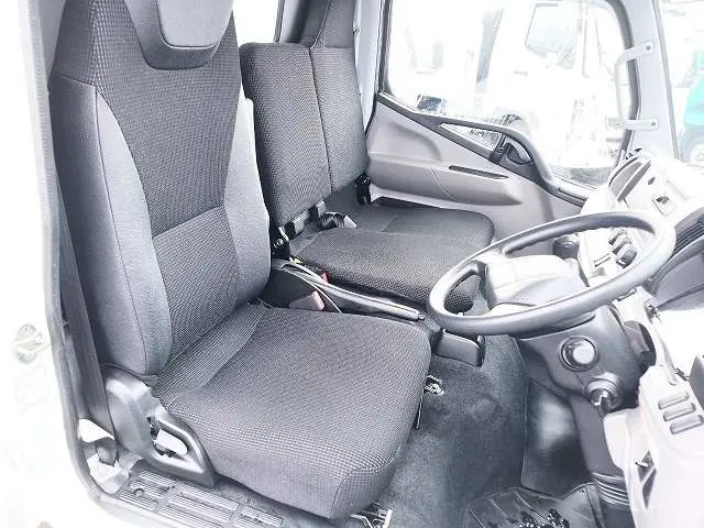 三菱 キャンター 2TG-FDA00(4WD)の写真48