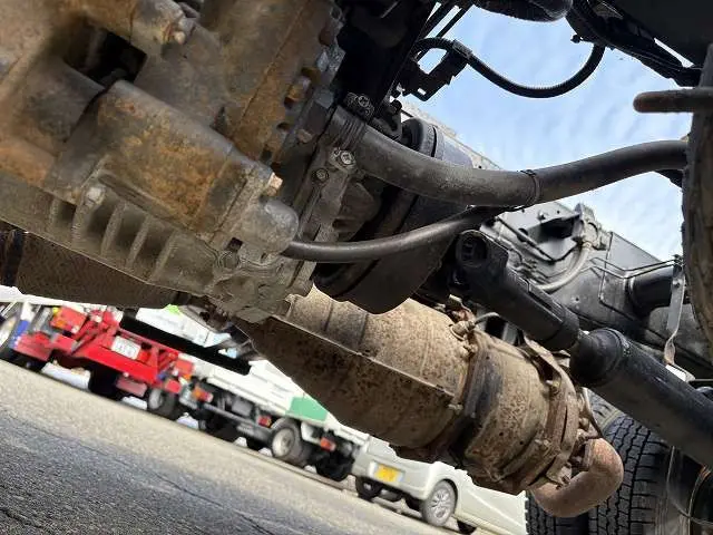 いすゞ エルフ TKG-NJR85ANの写真24