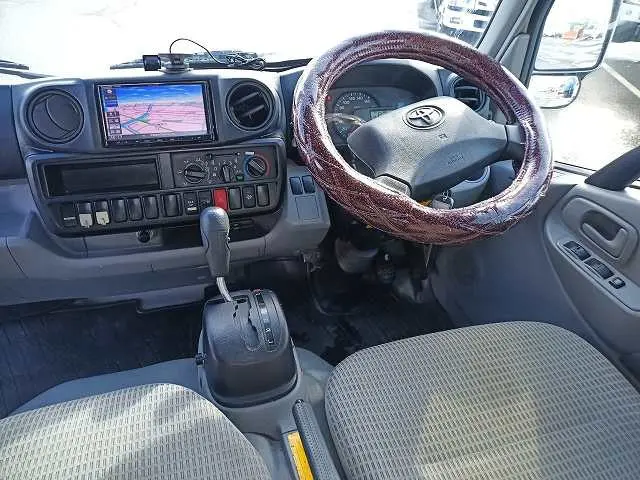 トヨタ ダイナ LDF-KDY281(4WD)の写真16
