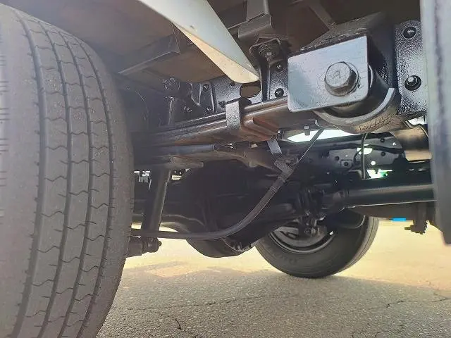 三菱 キャンターガッツ TKG-BSZ5F24(4WD)の写真27