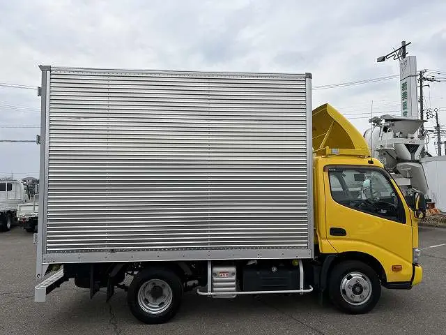 日野 デュトロ 2RG-XZC605Mの写真6