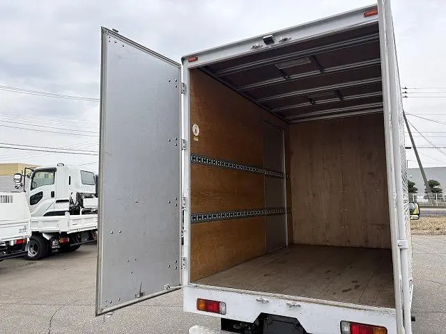 日野 デュトロ 2RG-XZC605Mの写真13