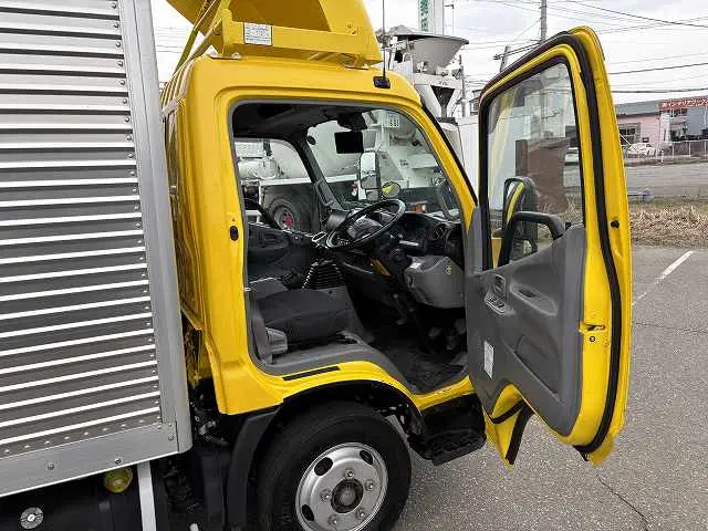 日野 デュトロ 2RG-XZC605Mの写真49