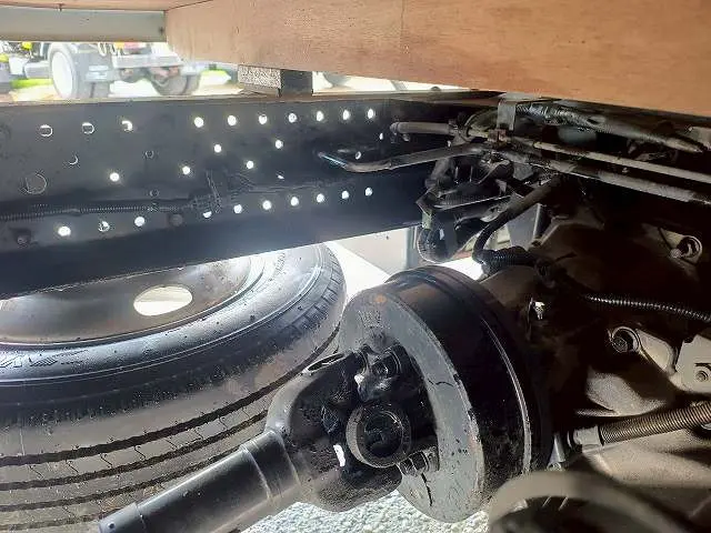 いすゞ エルフ TRG-NHS85A(4WD)の写真23