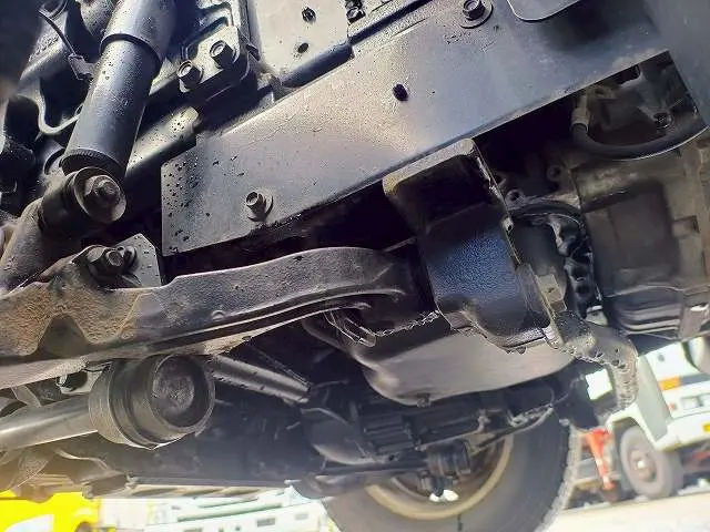 いすゞ エルフ TRG-NHS85A(4WD)の写真31