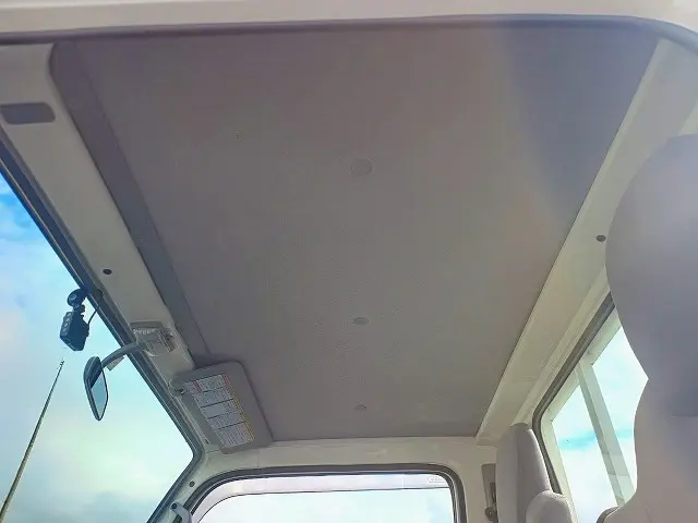 いすゞ エルフ TRG-NHS85A(4WD)の写真48