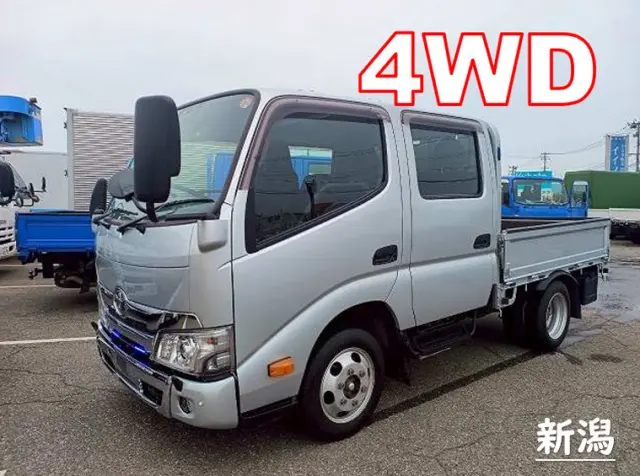 トヨタ ダイナ 2DG-GDY281(4WD)の写真1