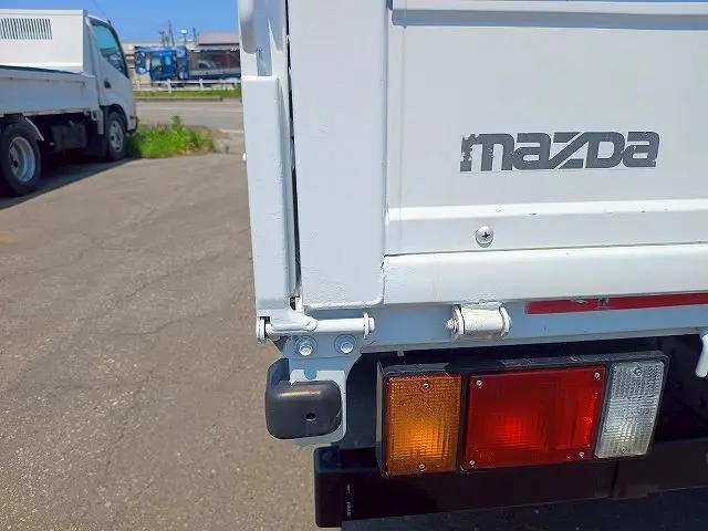 マツダ タイタン 2RG-LMS88AR(4WD)の写真12