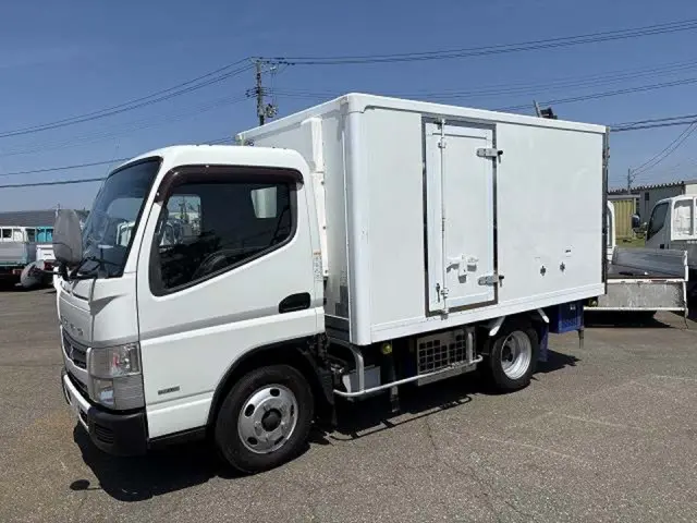 三菱 キャンター TPG-FEA50の写真1