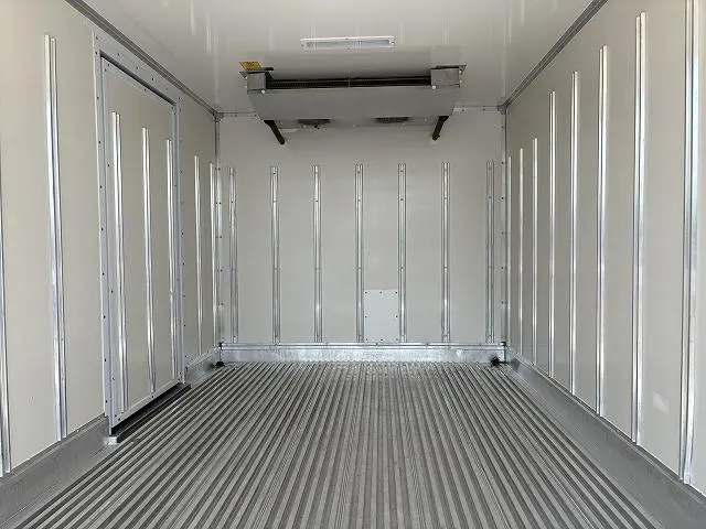 三菱 キャンター TPG-FEA50の写真9