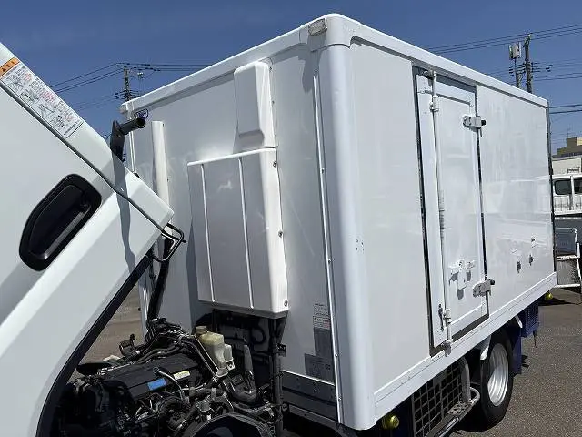 三菱 キャンター TPG-FEA50の写真34
