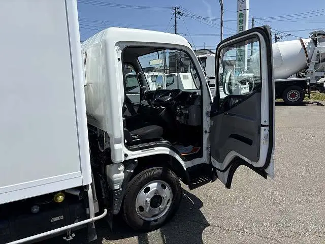 三菱 キャンター TPG-FEA50の写真50