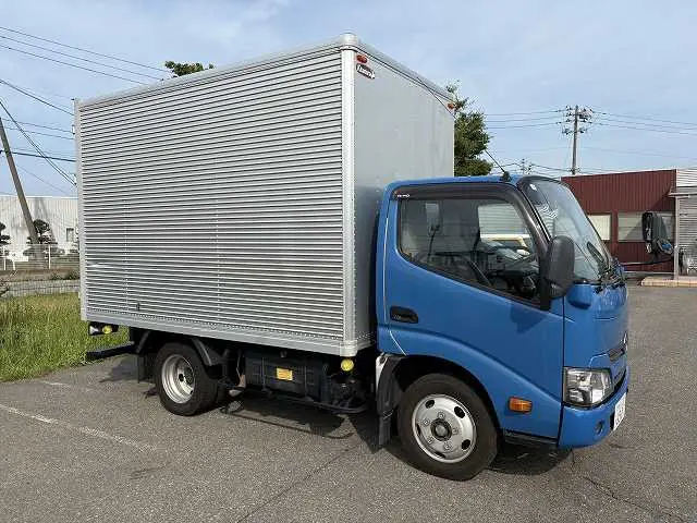 日野 デュトロ TKG-XZU605Mの写真2