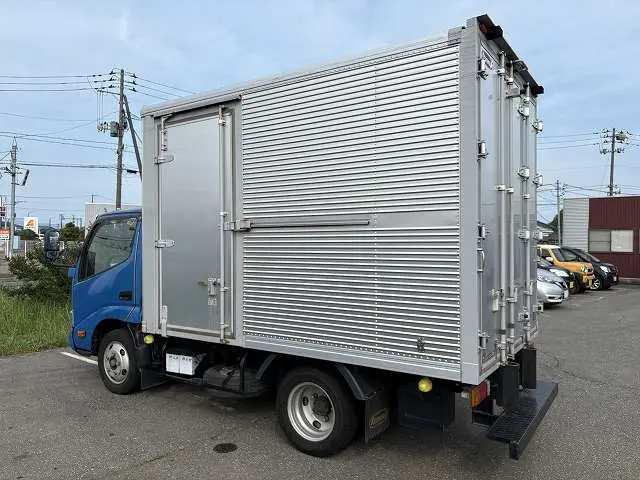 日野 デュトロ TKG-XZU605Mの写真4