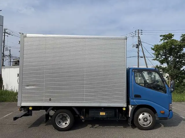 日野 デュトロ TKG-XZU605Mの写真6