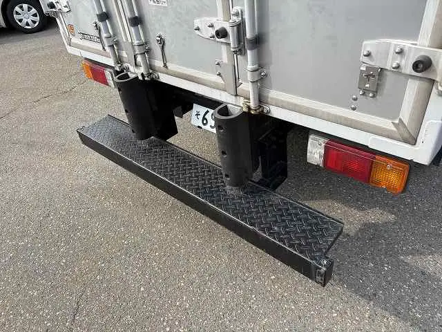 日野 デュトロ TKG-XZU605Mの写真15