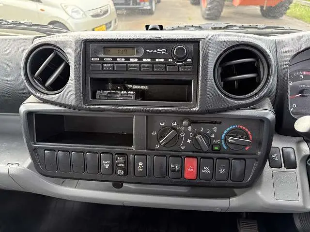 日野 デュトロ TKG-XZU605Mの写真45