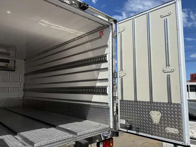 いすゞ エルフ 2RG-NPR88ANの写真14