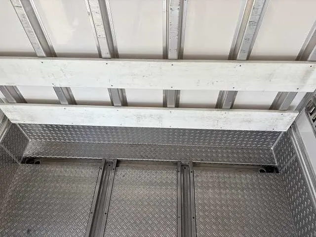 いすゞ エルフ 2RG-NPR88ANの写真16