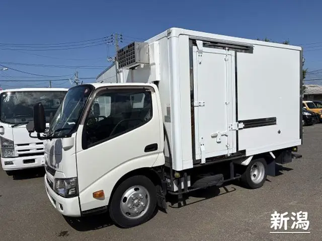 日野 デュトロ TKG-XZC605Mの写真1