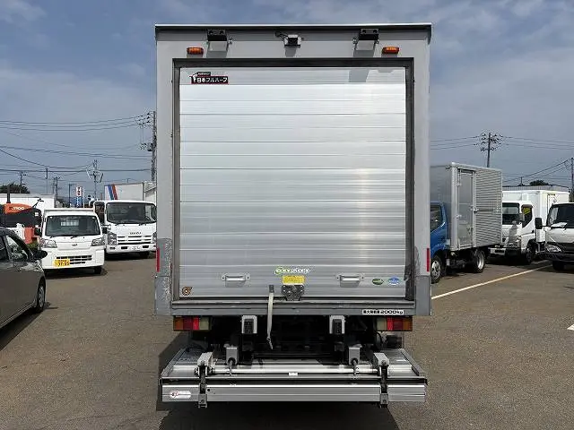 いすゞ エルフ TRG-NMR85ANの写真8