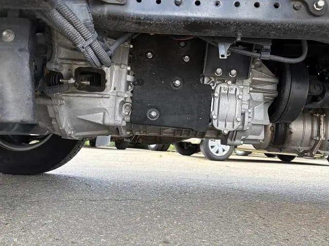 いすゞ エルフ TRG-NMR85ANの写真25